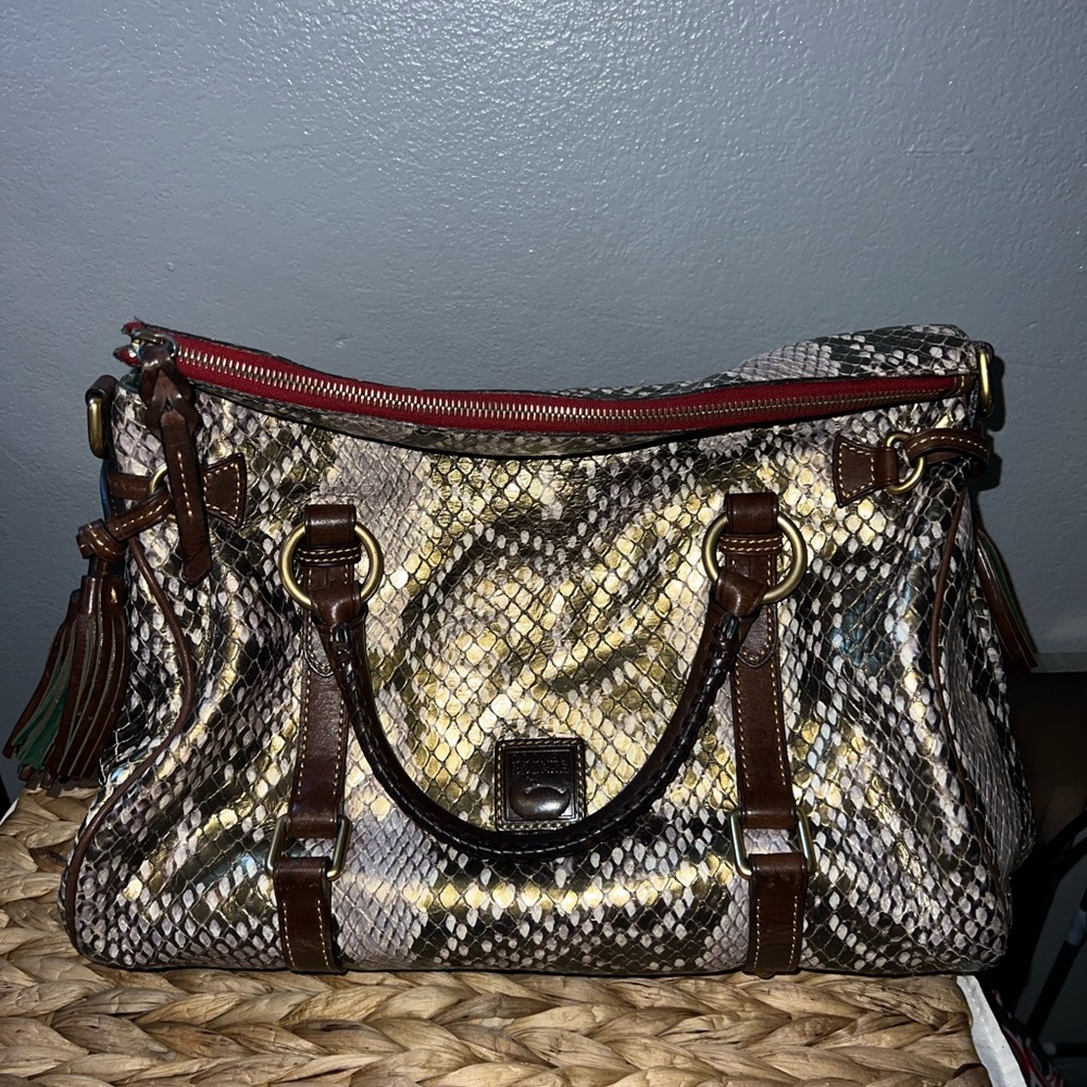 Dooney and Bourke large satchel. Limited Edition
